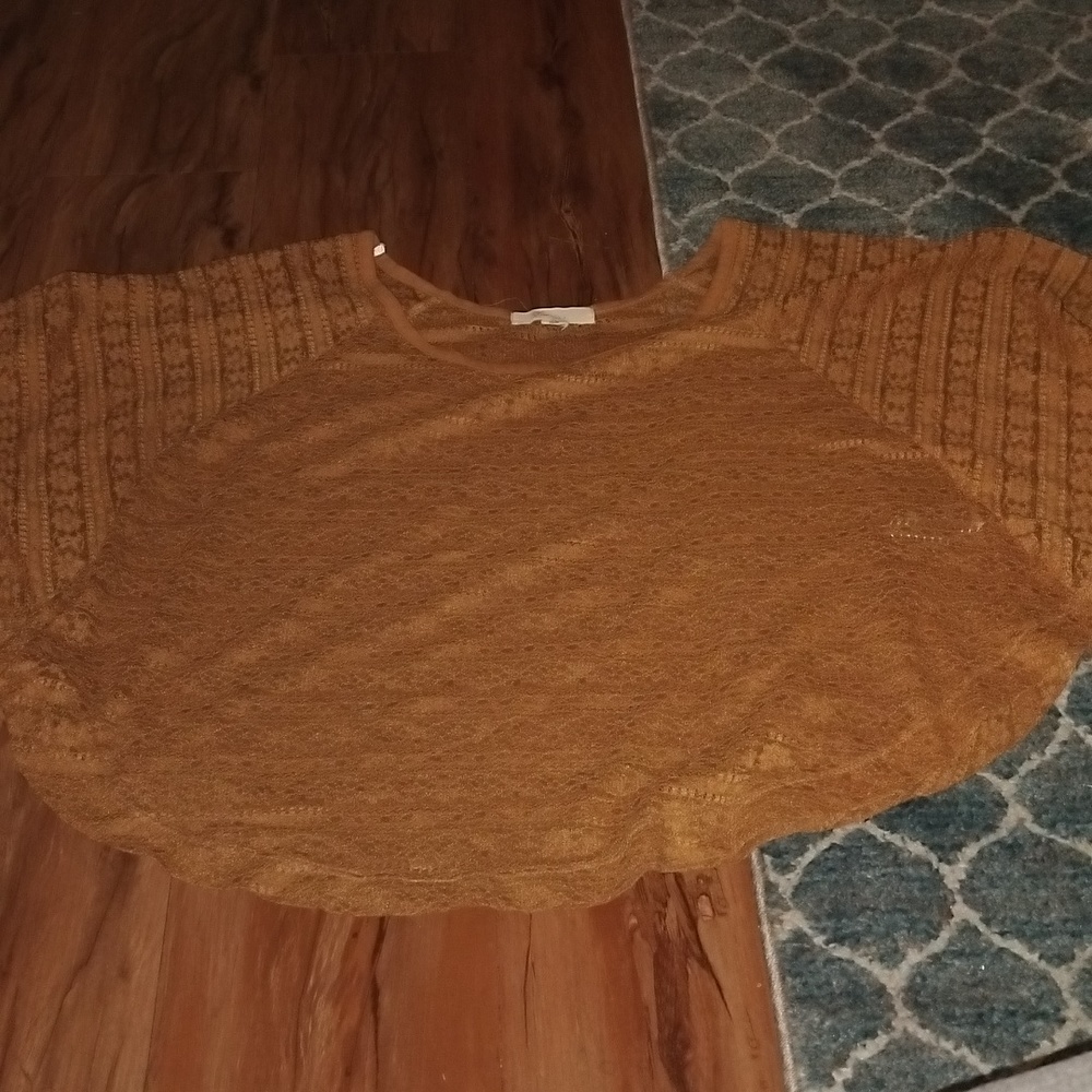 Women's lace top